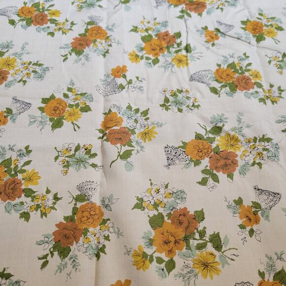 Vintage Enchanting Floral Fabric 2.5 Yards x 35" Yellow Orange Green Silky Feel - Picture 12 of 12